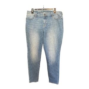 EUC Old Navy super skinny mid rise blue jeans – size 14